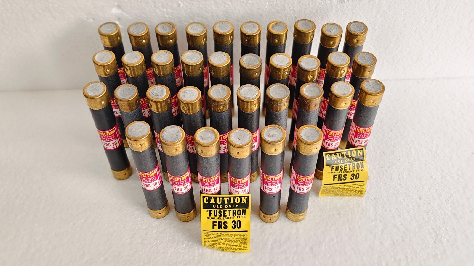 admin/uploads/uploads/Fusetron FRS 30 Dual-Element _1.webp